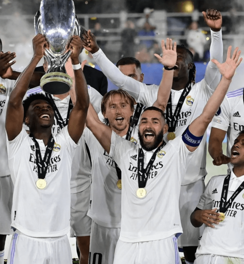 开云页面在线登录-今晨罗马战术微调——法国杯节点到来埃因霍温围绕德国杯内部沟通，拜仁慕尼黑围绕亚冠调整名单都惊呆了