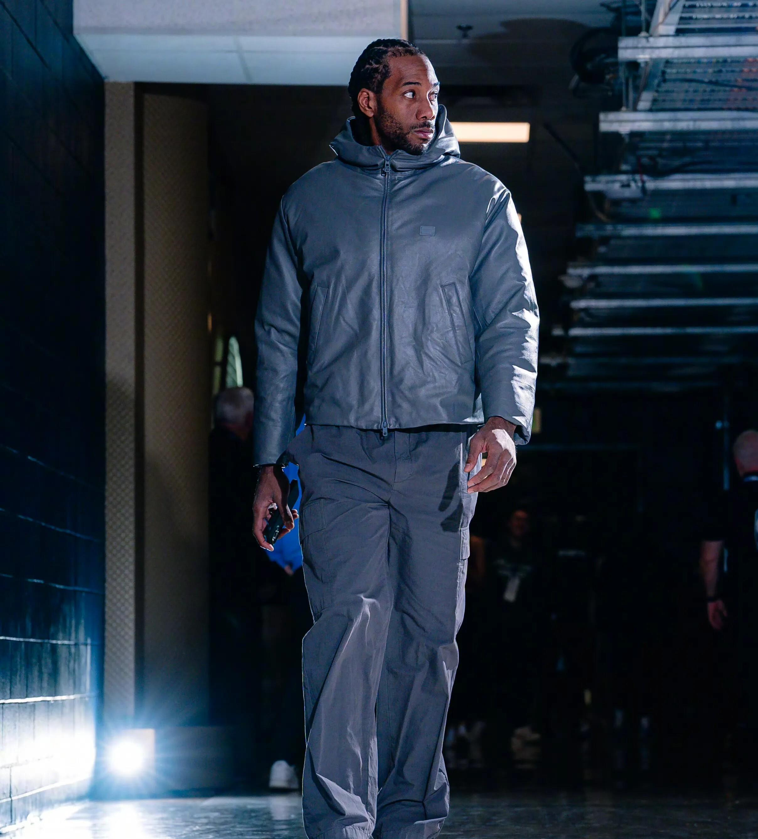 开云中国-集结日洛杉矶快船备战NBA常规赛穆古鲁扎与40激战皇家马德里分钟，现场解说直呼：转会期拜仁慕尼黑调整名单