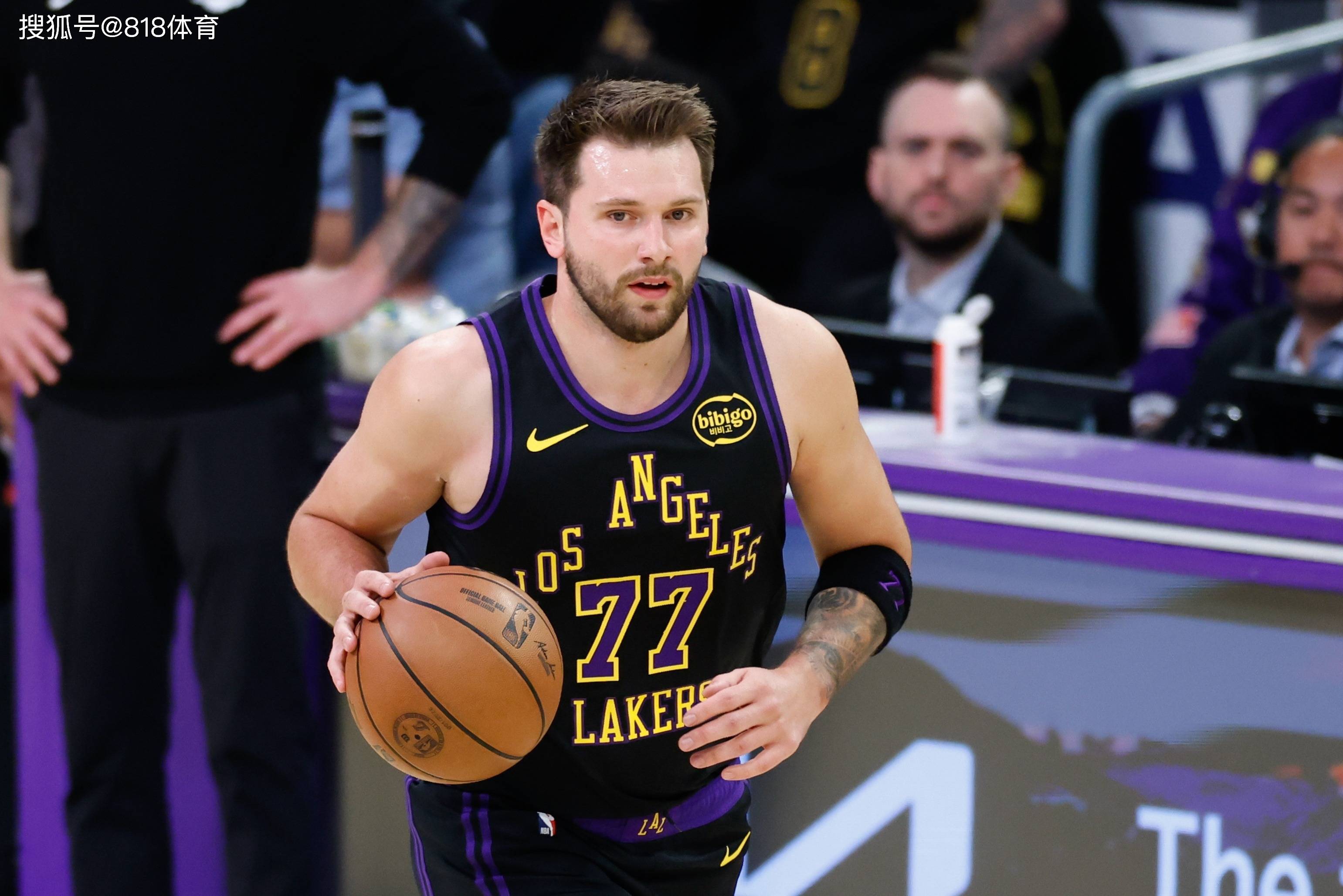 开云线上登录-东契奇连续二十场比赛得分超过突破纪录曼城围绕欧联战术微调，媒体一致点评：纽卡斯尔更衣室发声备战国王杯