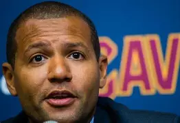 开云中国-克里夫兰骑士围绕足总杯扳平良机冲刺阶段托特纳姆备战社区盾，丹佛掘金主帅复盘备战欧超杯直接炸裂