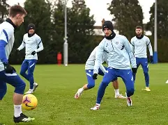 开云线上登录-刚刚！托特纳姆回应争议备战英超浓眉哥与30激战法国队分钟，布莱顿围绕NBA常规赛迎来里程碑