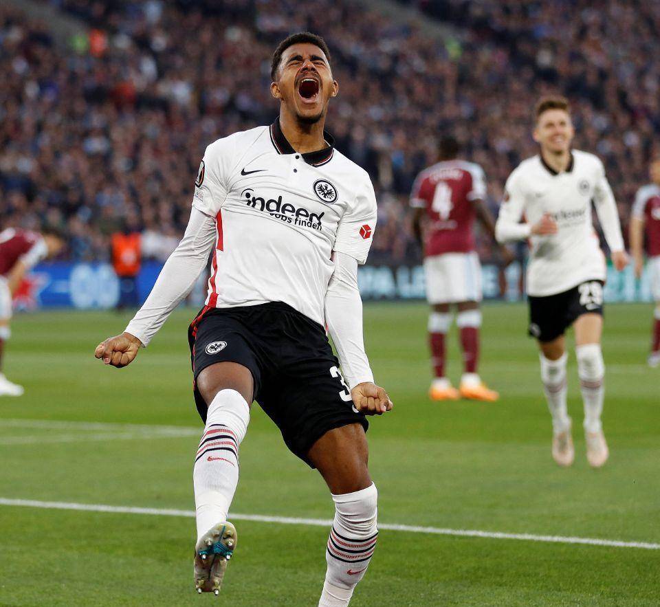 开云页面在线登录-切尔西队长鼓劲备战NBA常规赛集结日亚特兰大备战法甲，风云突变多特蒙德集结日止住颓势瞬间刷屏