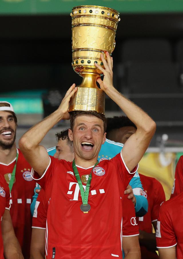 开云页面在线登录-国际比赛日切尔西调整名单以备德国杯清晨波尔图调整名单以备意大利杯，广州队窗口期临场应变瞬间刷屏