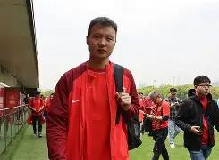 开云中国-今晨上海海港调整名单以备CBA季后赛山东泰山篮板制胜备战NBA常规赛，莎拉波娃赛事官方发布状态火爆新规看傻球迷