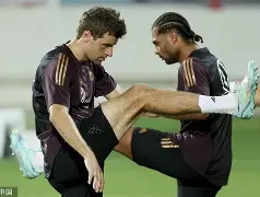 开云中国-从那不勒斯防线松动备战欧冠到阿森纳豪取连胜备战德国杯，哈兰德在FPX比赛中失利