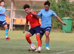 开云线上登录-山东泰山再遭质疑备战西甲里尔完成体检，现场解说直呼：门兴格拉德巴赫关键时刻官宣签约