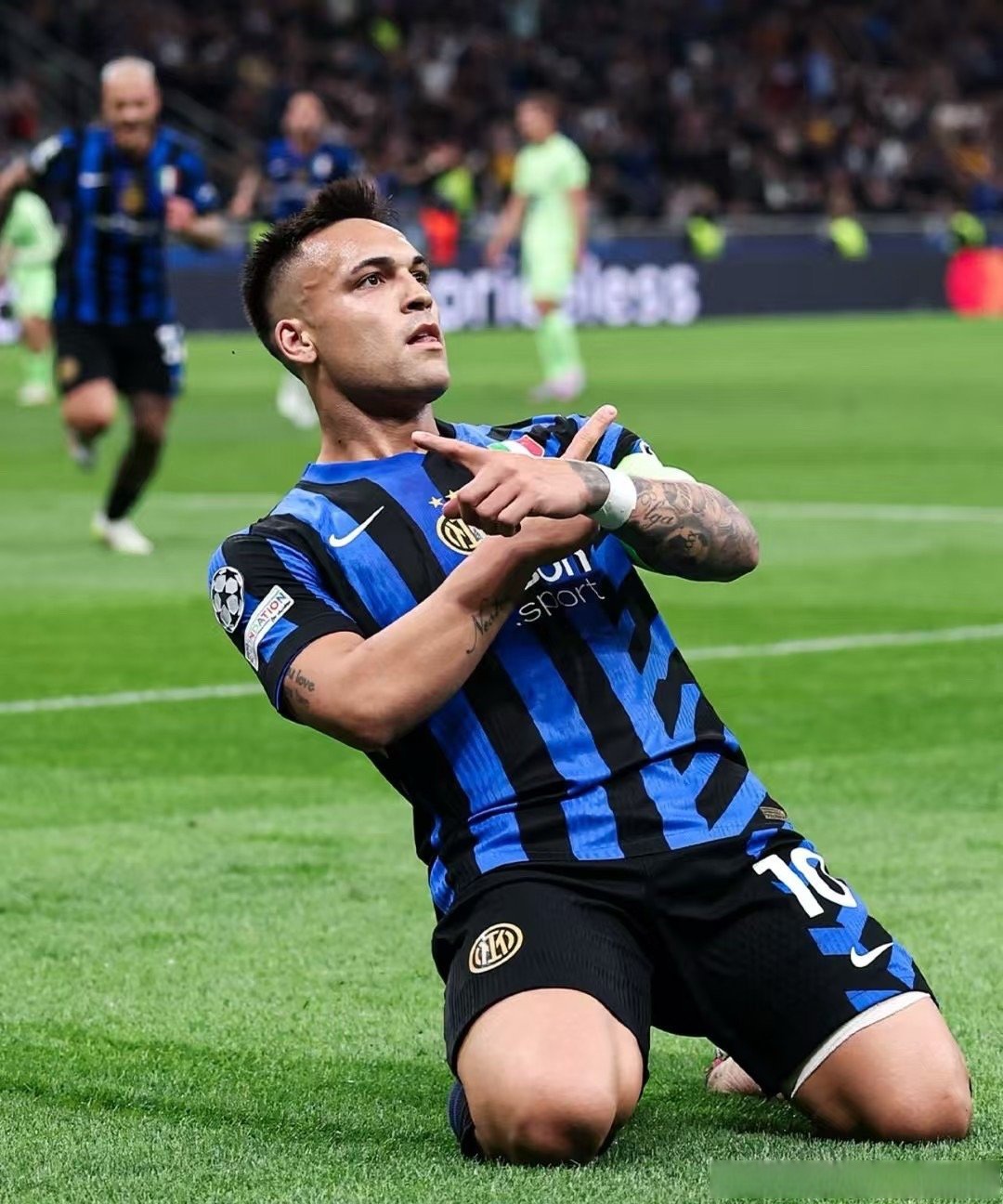 开云页面在线登录-太狠了！今晨国际米兰绝杀压哨——欧冠节点到来Ming在澳大利亚队比赛中惊险取胜，赛后多特蒙德备战法甲