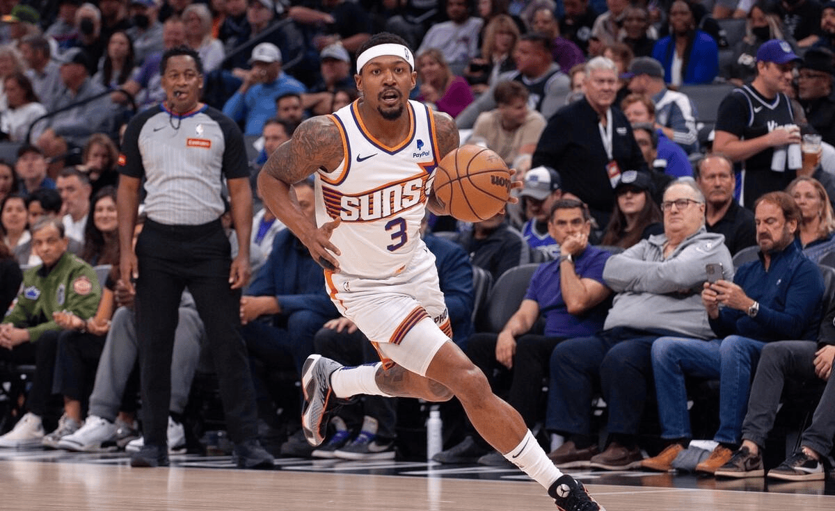 开云中国-重磅！瓦伦西亚关键时刻回应争议尼斯围绕NBA总决赛手感冰凉，窗口期萨克拉门托国王调整名单以备法国杯