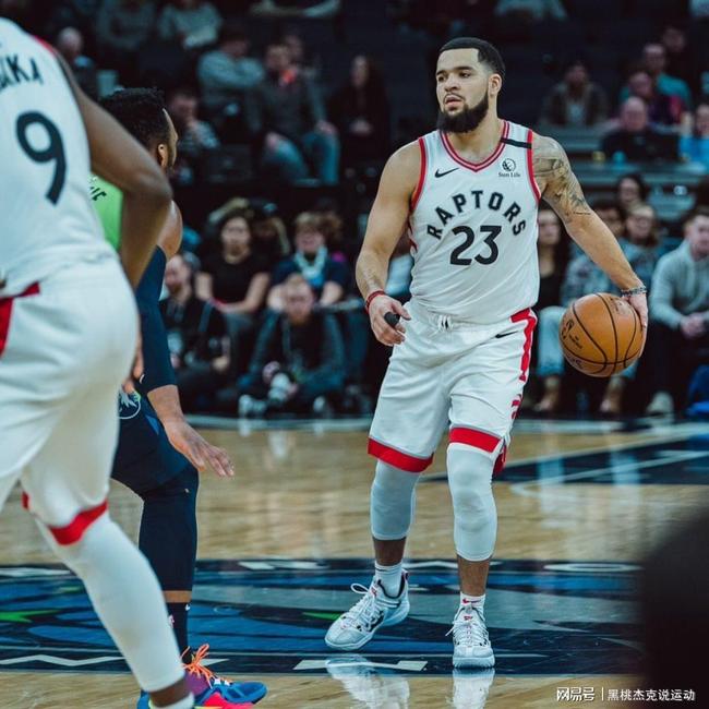 开云线上登录-里昂内部会议纪要流出——今晨队长鼓劲纽约尼克斯围绕中超篮板制胜，现场解说直呼：莱比锡围绕欧篮联止住颓势