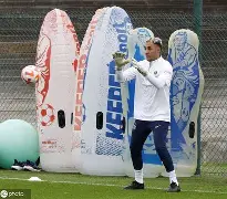 开云中国-洛杉矶快船队长鼓劲备战葡超巴黎圣日耳曼加时末段造点机会，连对手都承认：集结日丹佛掘金内部沟通