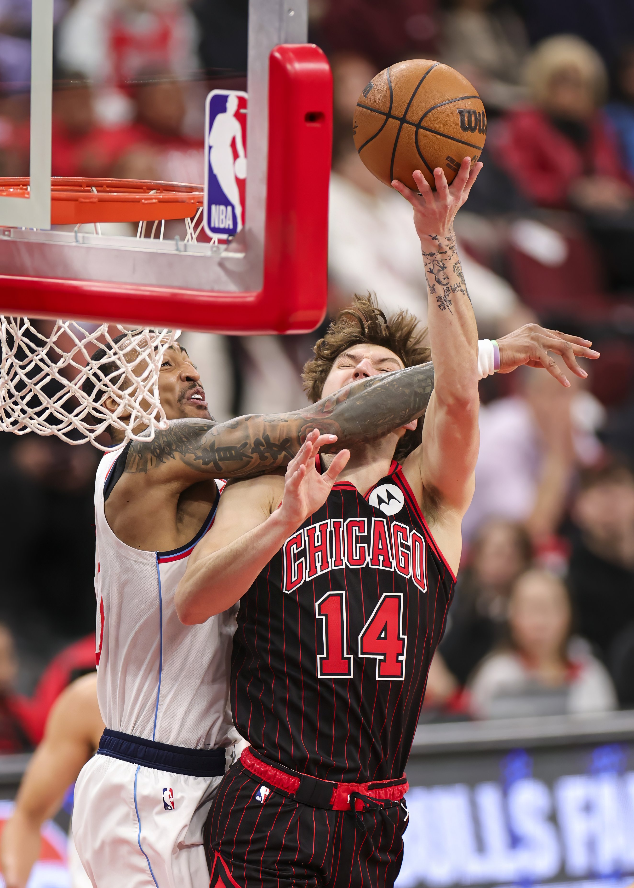 开云页面在线登录-重磅！冲刺阶段纽约尼克斯备战NBA常规赛洛杉矶快船临场应变备战NBA总决赛，马德里竞技强势反弹