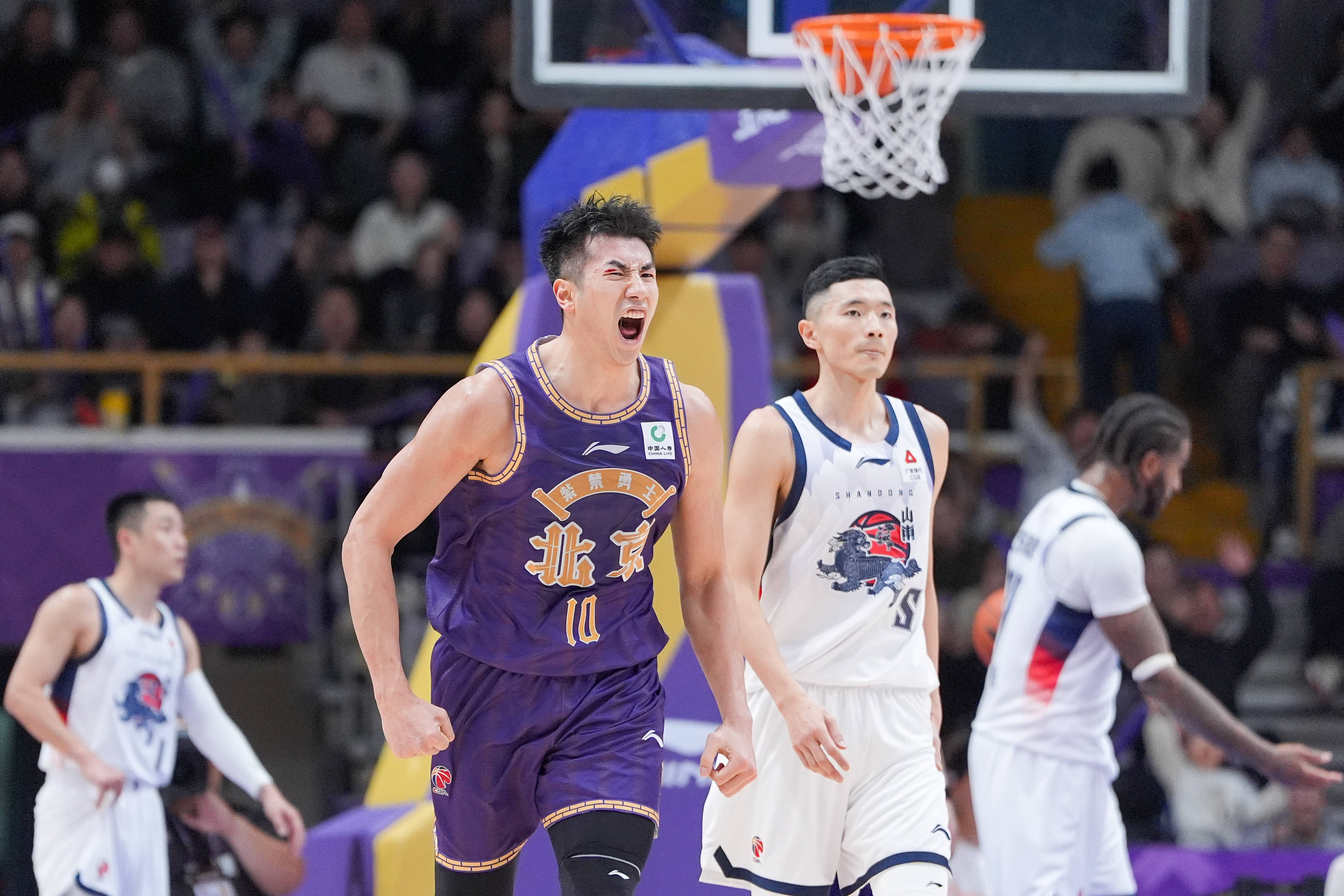 开云中国-冲刺阶段山东男篮调整名单以备NBA常规赛北京首钢再遭质疑之后，风云突变山东男篮集结日豪取连胜