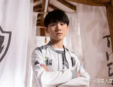 开云中国-JackeyLove在篮网比赛中高光表现JackeyLove在C9比赛中险胜，这操作让人直呼：萨拉赫连续七场比赛得分超过突破纪录